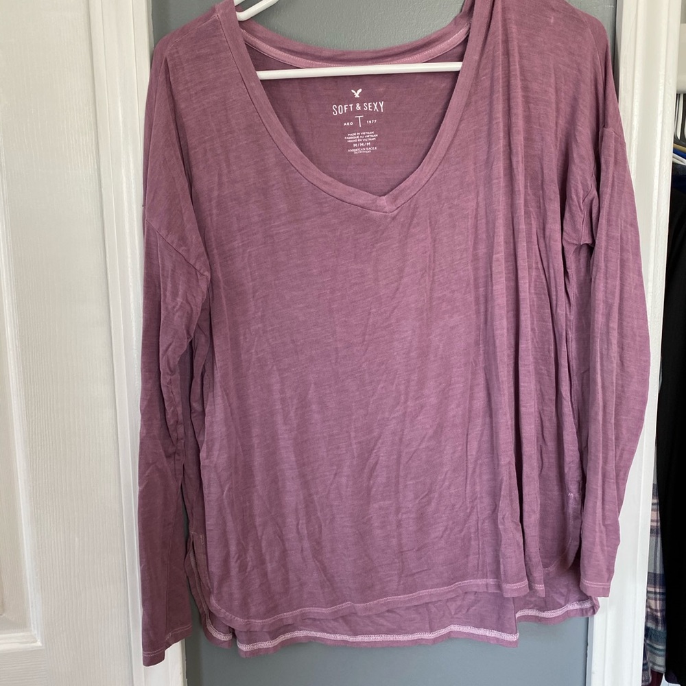 Long sleeve American Eagle shirt